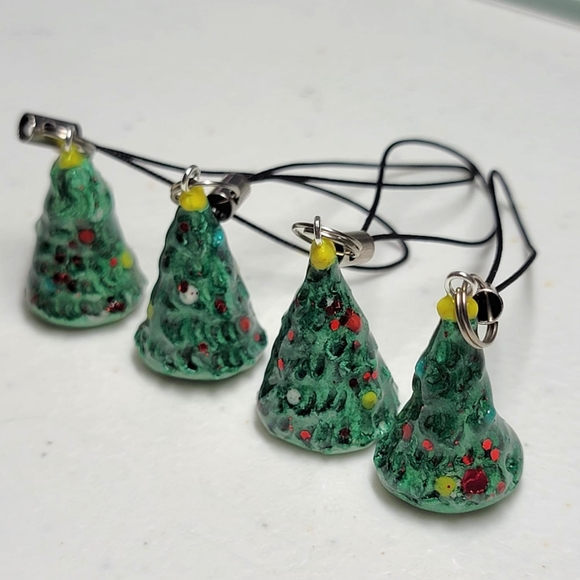 Other - Handmade Christmas tree phone charm🎄